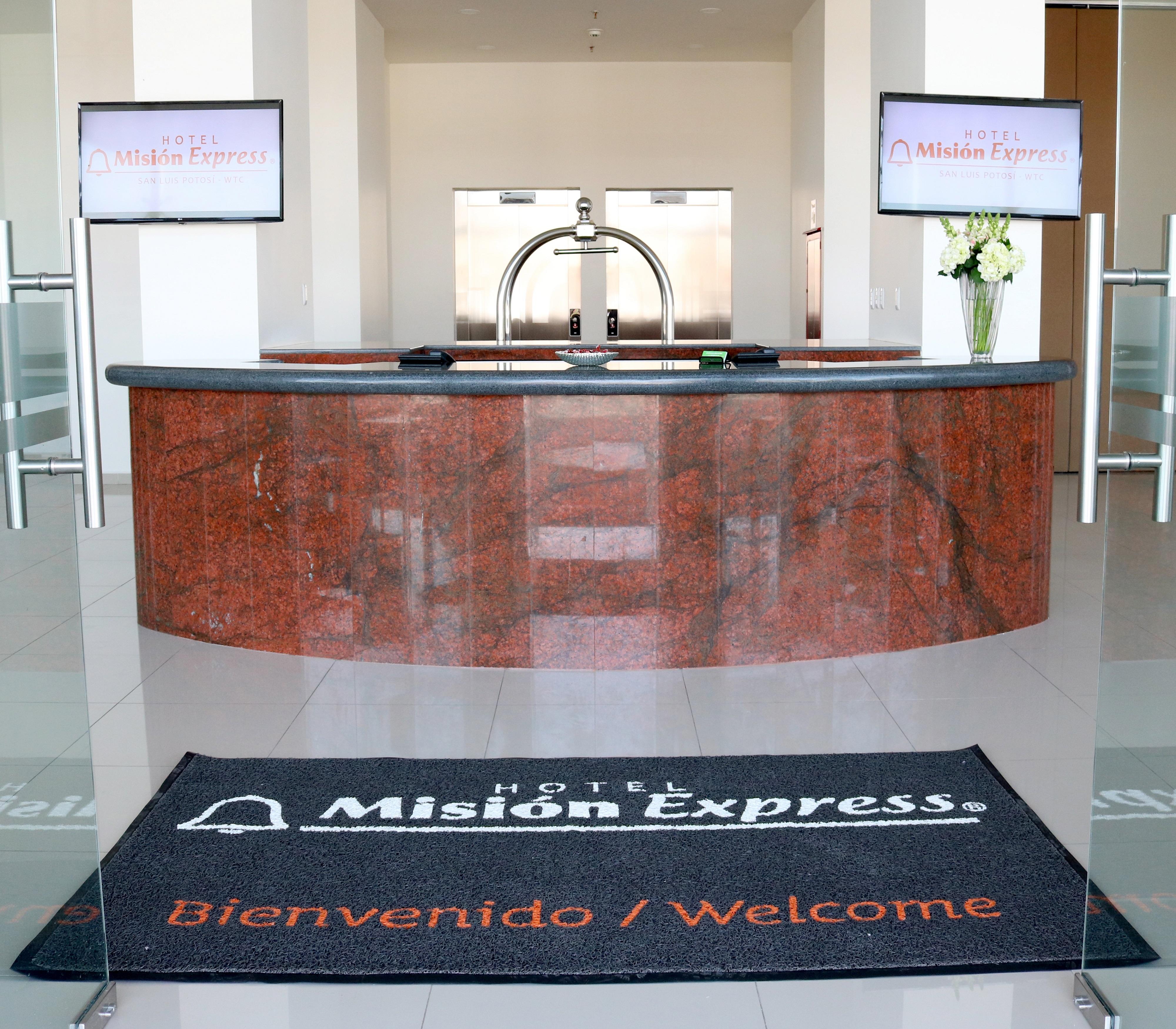 Hotel Mision Express San Luis Potosí Exterior foto